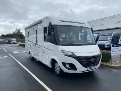 Pilote Premium Class LV22CF 2016