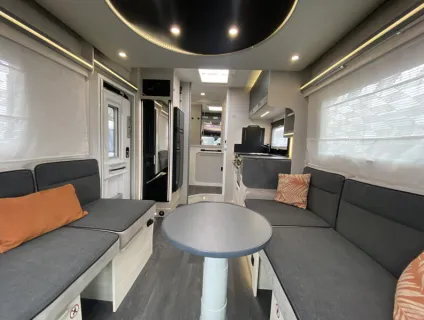 Chausson Titanium Ultimate 640 2023