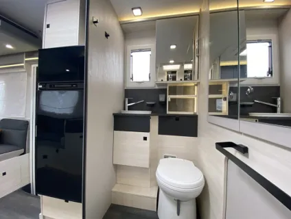 Chausson Titanium Ultimate 640 2023