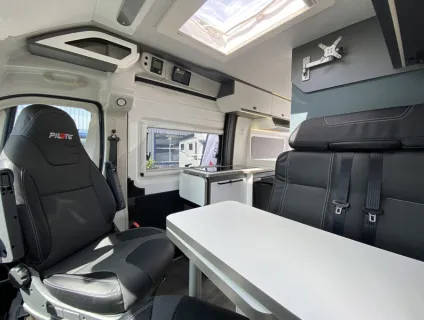 Pilote Premium V540G 2023