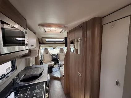 Swift Select Compact 205 2022
