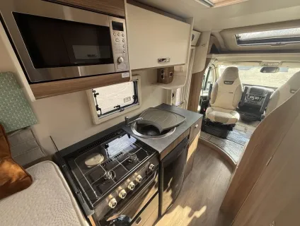 Swift Select Compact 205 2022