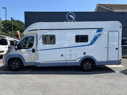 Burstner Delphin 684G 2021