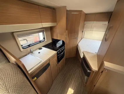 Auto-Trail Tribute T715 2015