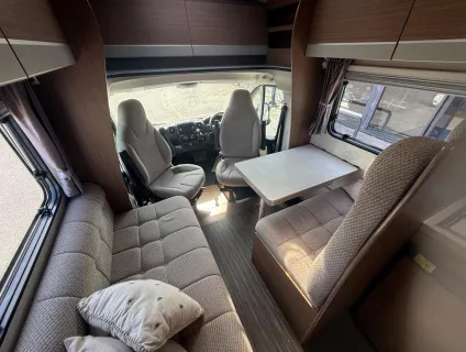 Auto-Trail Tribute T715 2015