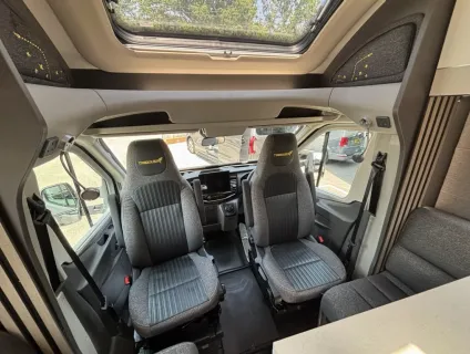 Swift Trekker 584 2026