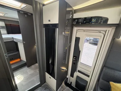Swift Trekker 584 2026