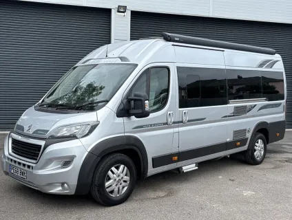 Auto-Sleepers Warwick XL 2019