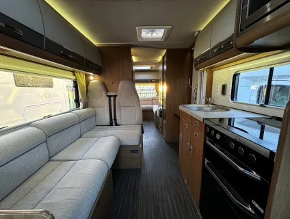 Auto-Trail Apache 700  2018