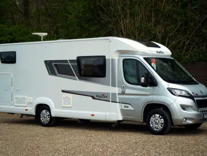 Elddis Majestic 194  2021