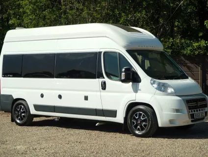 Auto-Trail V-Line 600  2015