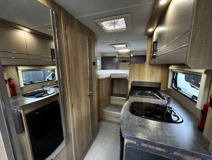 Elddis Majestic 194  2021