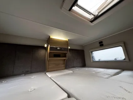 Elddis Majestic 194  2021