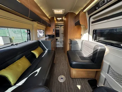 Auto-Trail V-Line 600  2015