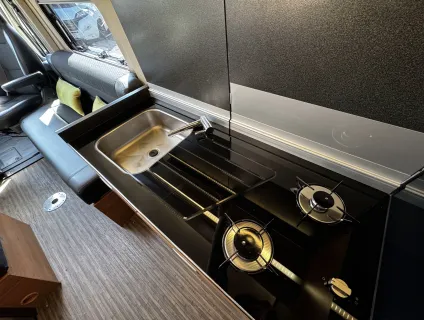 Auto-Trail V-Line 600  2015