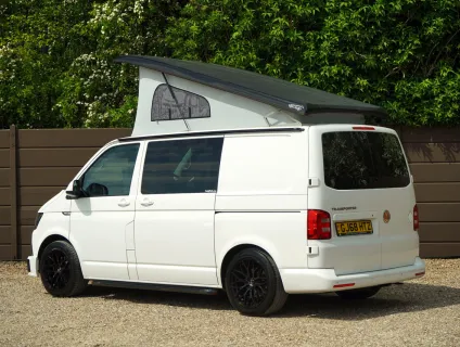 Volkswagen T6 Highline Funky Dubz  2018