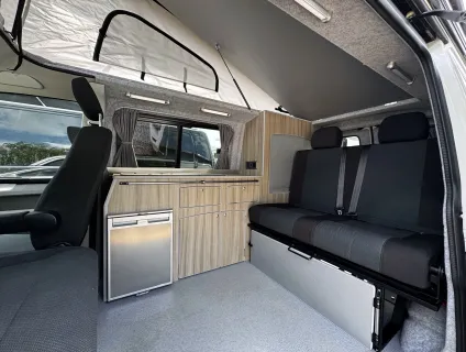 Volkswagen T6 Highline Funky Dubz  2018