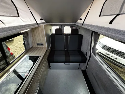 Volkswagen T6 Highline Funky Dubz  2018