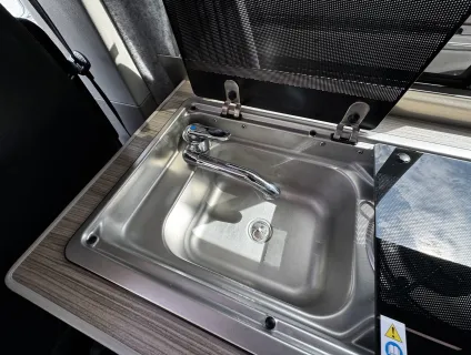 Volkswagen T6 Highline Funky Dubz  2018