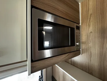 Swift Escape 614  2018