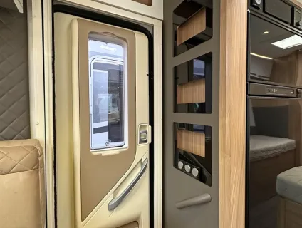 Adria  Matrix Plus 670 SLT 2018