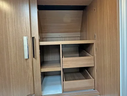 Burstner  Ixeo IT 680 G 2017
