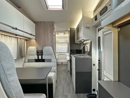 Swift  Voyager 475 2024