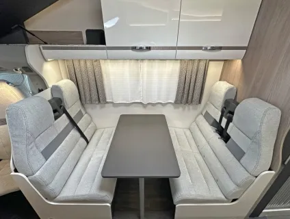 Swift  Voyager 475 2024