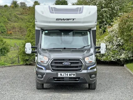 Swift  Voyager 475 2024