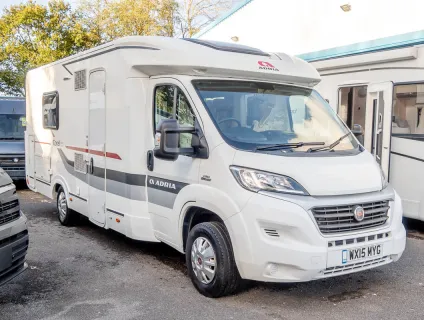 Adria Coral Axess 670 SLT 2015