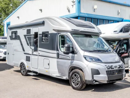 Adria Matrix Supreme 670 DL 
