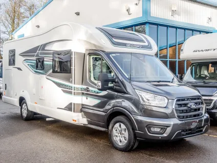 Swift Voyager 594 