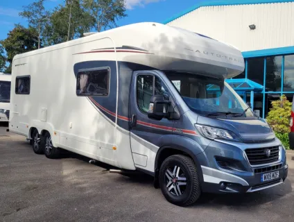 Autotrail Arapaho Lo Line 2015