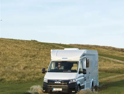 Knaus-exterior-22449