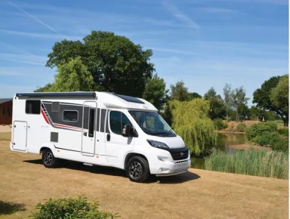 Burstner-Nexxo-Van-07451