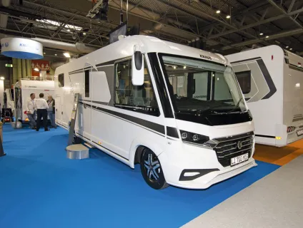 Knaus-Live-exterior-31418