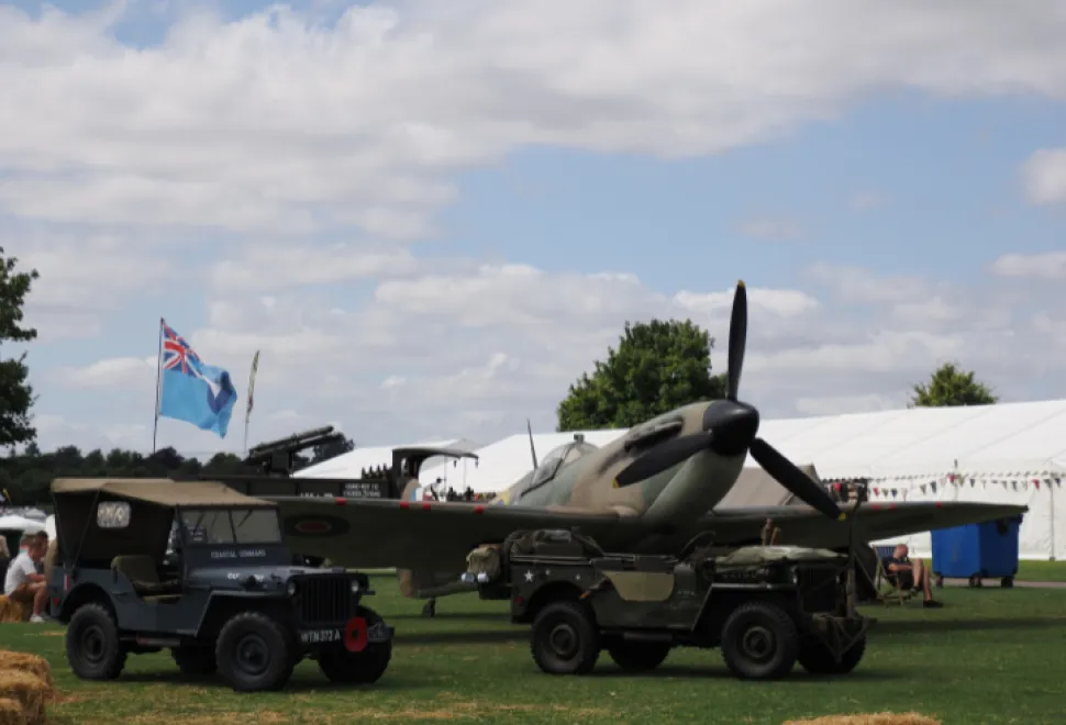 Plane Land Rover and Tank from the military display