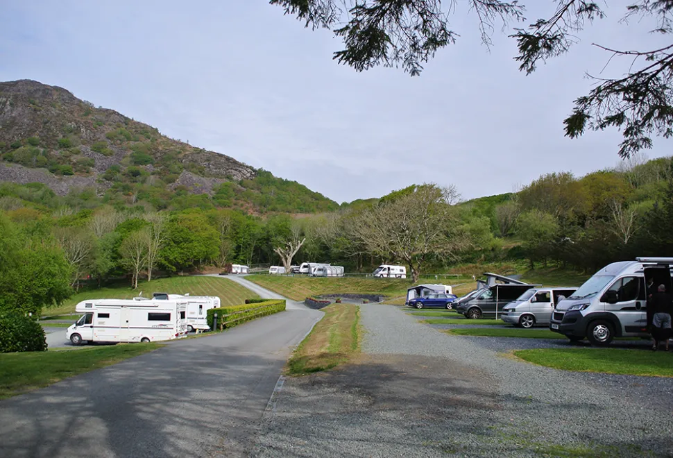 Tyddyn Llwyn 1