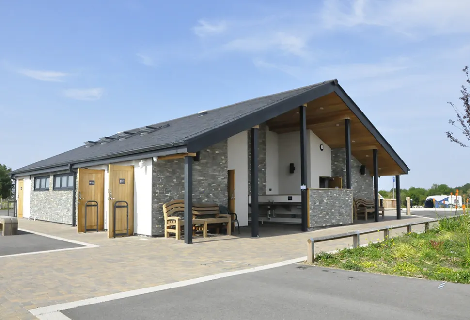 Waleswood 8