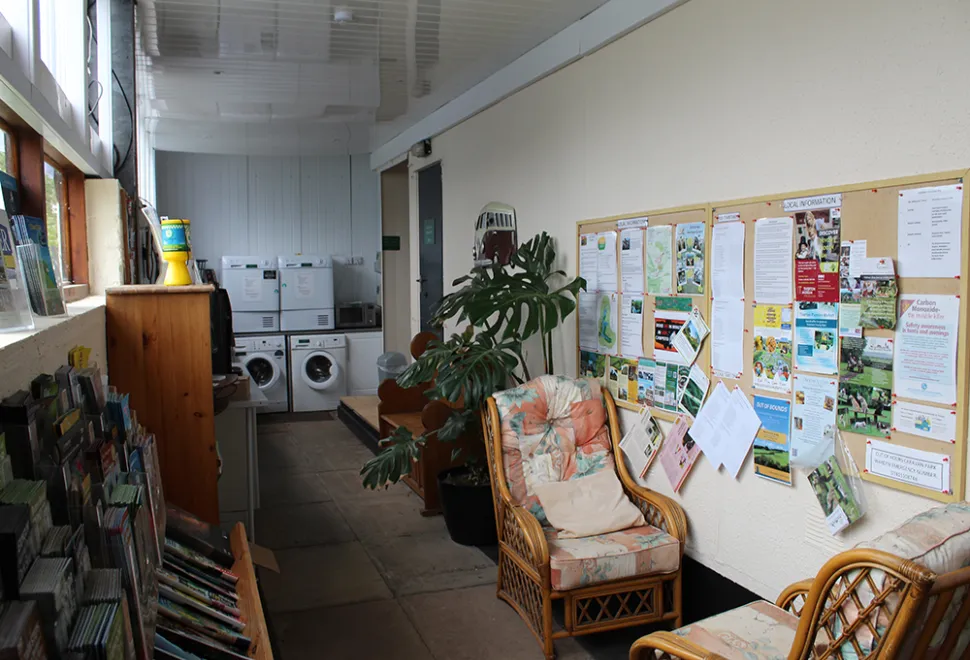Waterrow 4