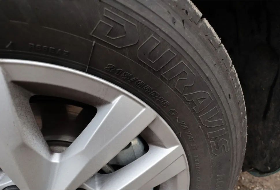 Checking tyre condition 