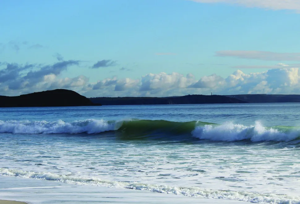 Pentewan has challenging waves ideal for Paddling