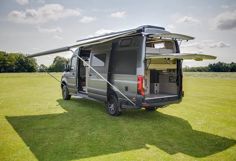 RP Overland Rebellion 2 (2024) awning