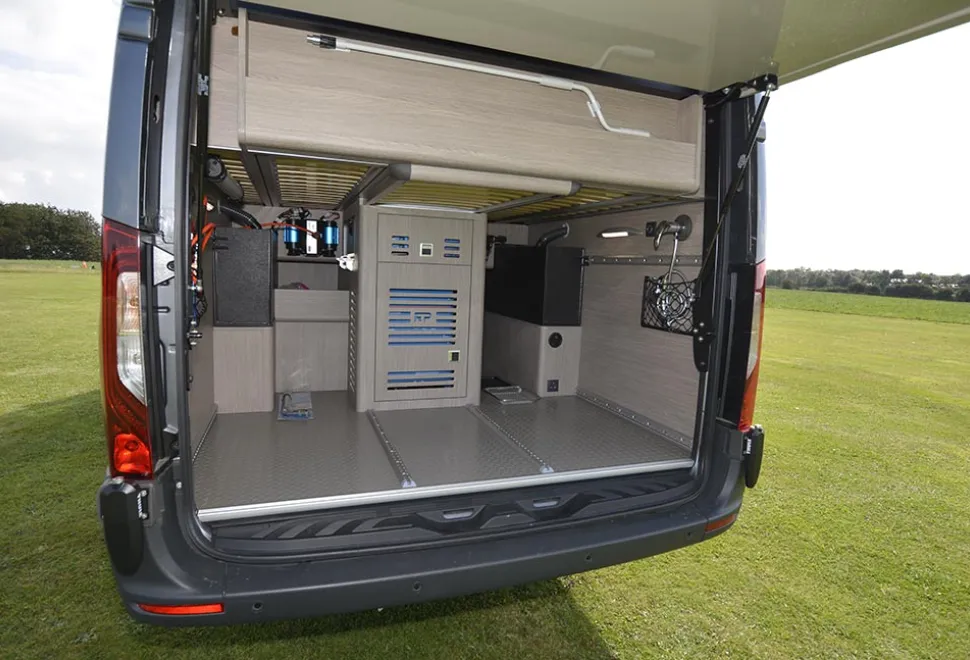 RP Overland Rebellion 2 (2024) campervan garage