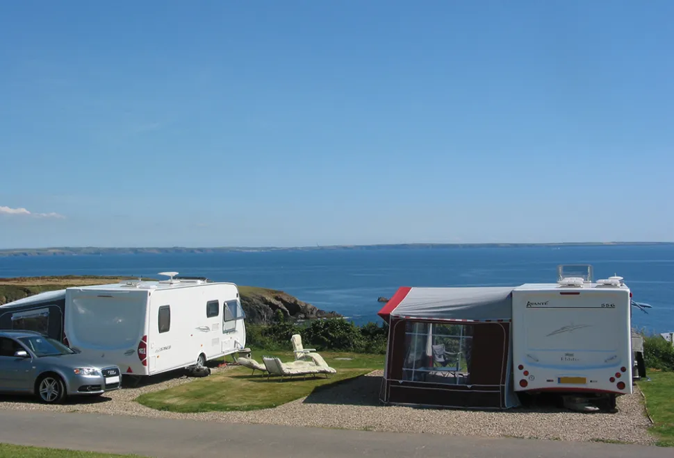 caerfai-bay-campsite-image-1