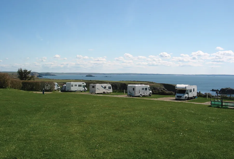 caerfai-bay-campsite-image-3