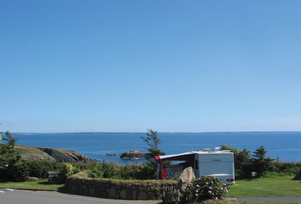 caerfai-bay-campsite-image-4