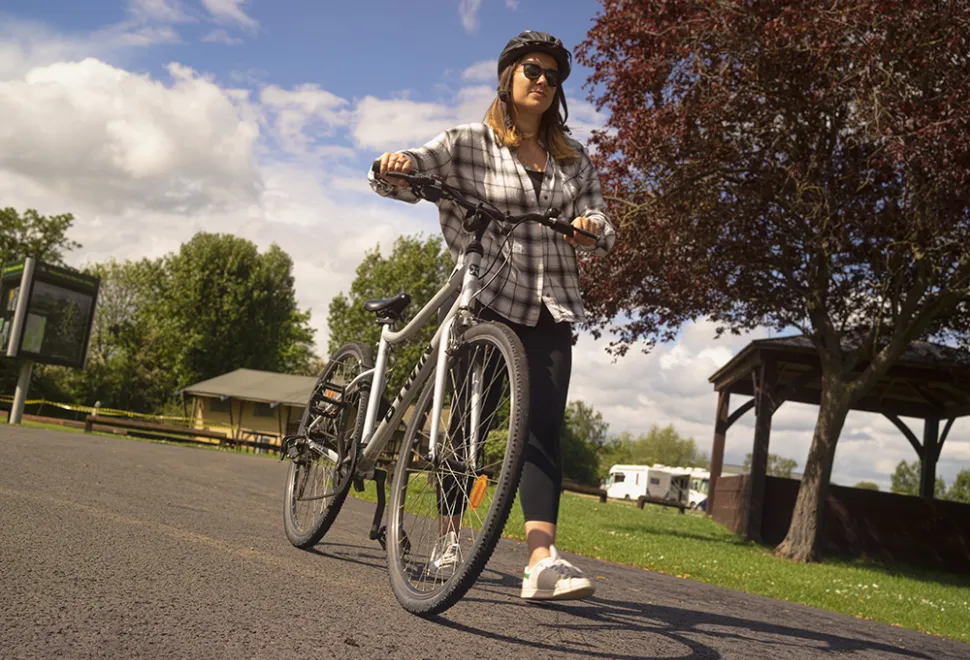 lee-valley-dobbs-weir-campsite-image-9