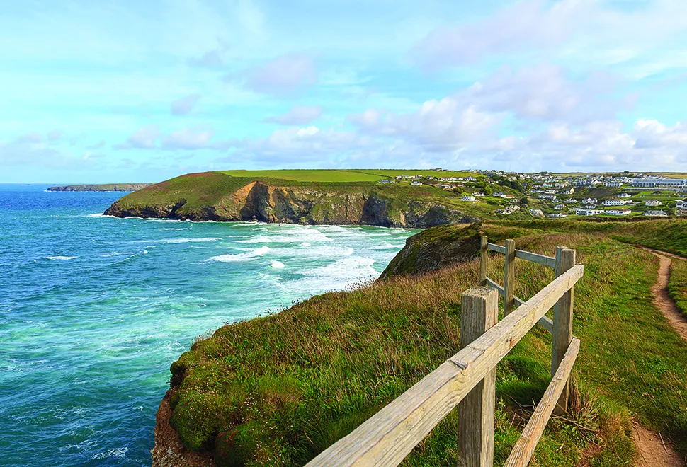 Mawgan Porth walk guide