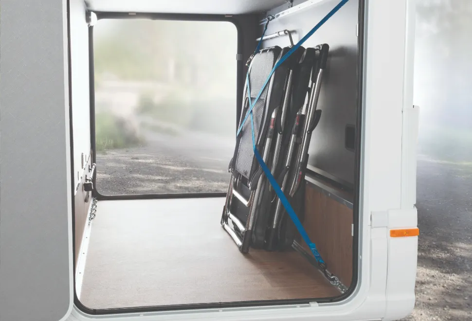 Dethleffs Trend I 7057 EBL 2025 A-class garage